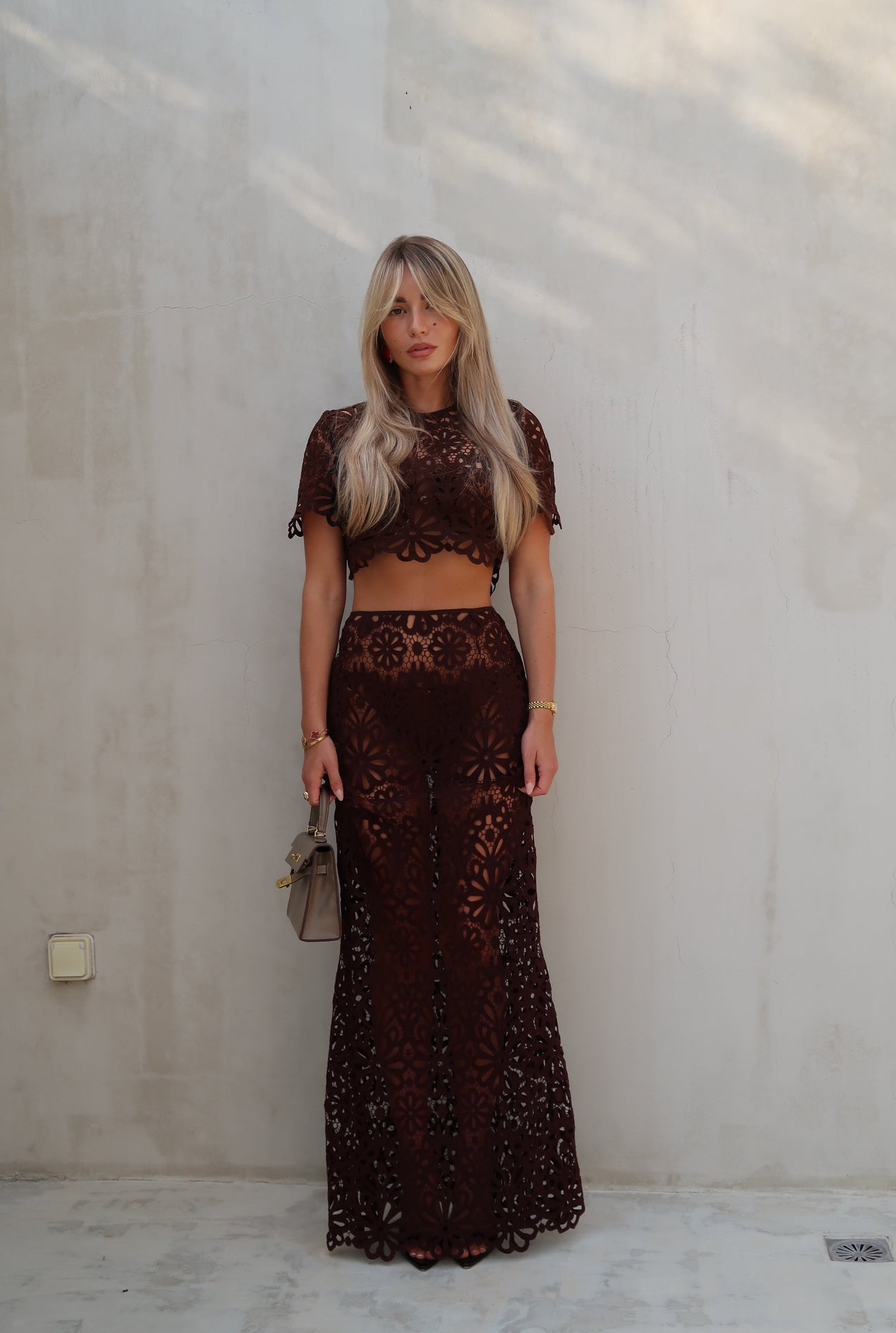 Crochet Short Sleeve Crop Top in Chocolate