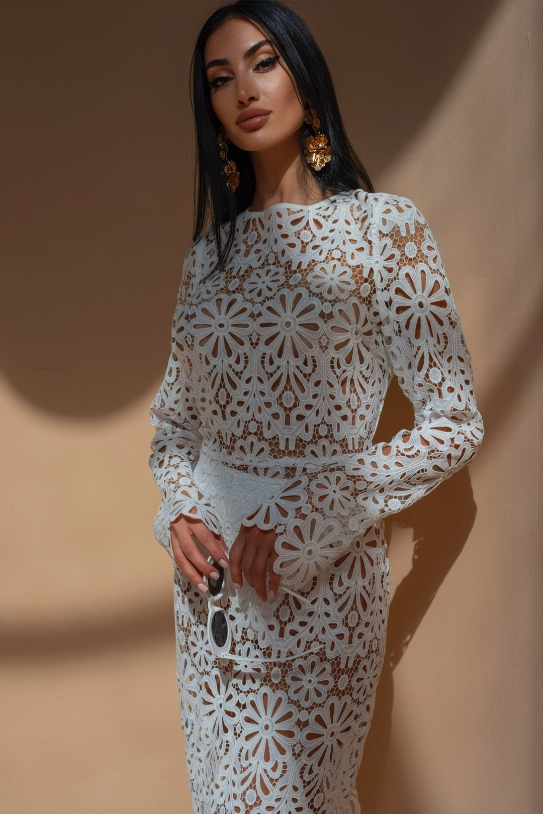White Backless Maxi Dress –