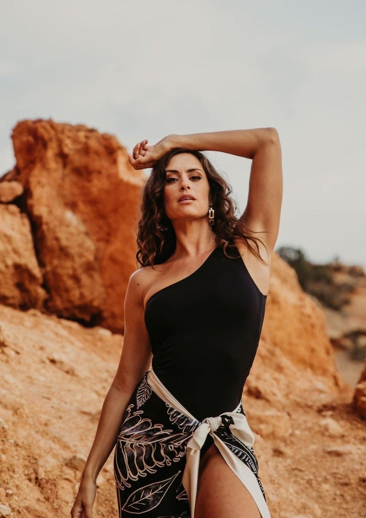 Aphrodite One Shoulder Swimsuit | Black - www.melissaphair.com