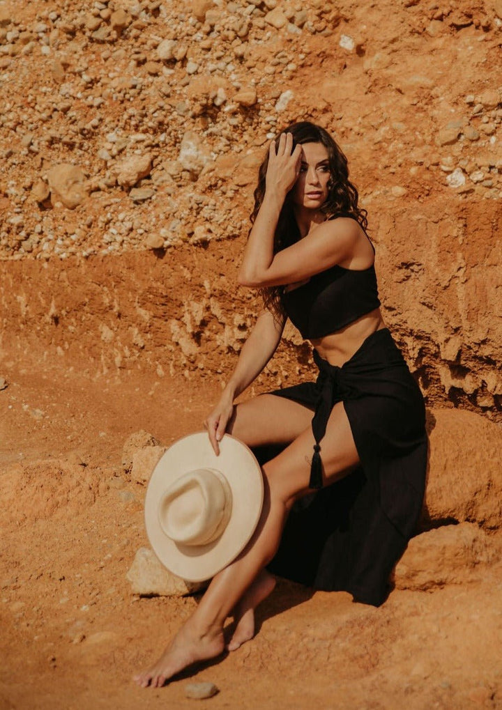 Nanaya Midi Skirt | Black - www.melissaphair.com