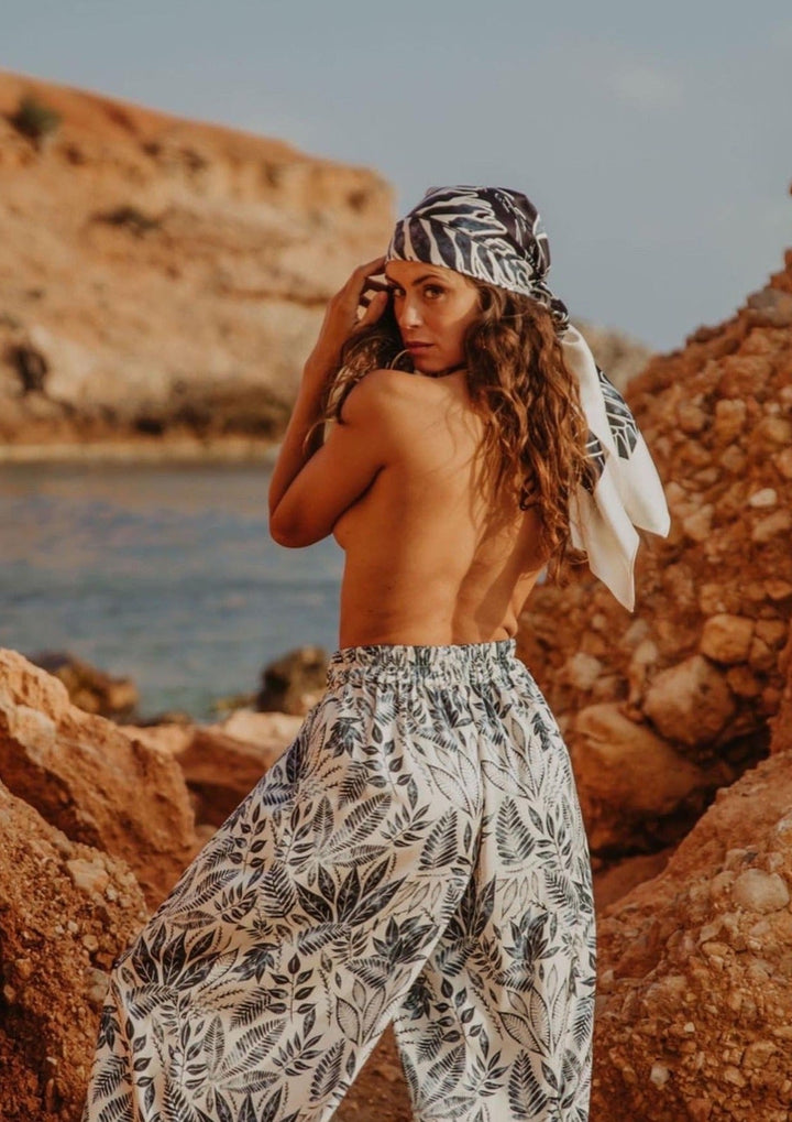 Selene Sarong | Signature Print - www.melissaphair.com