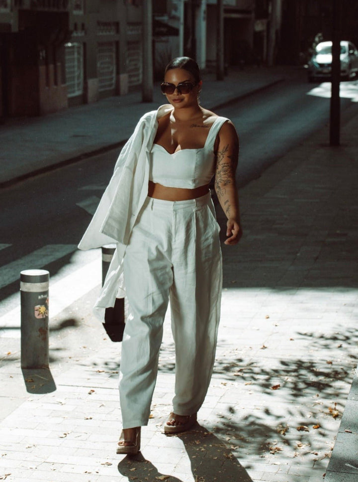 The Perfect Linen Pants - www.melissaphair.com
